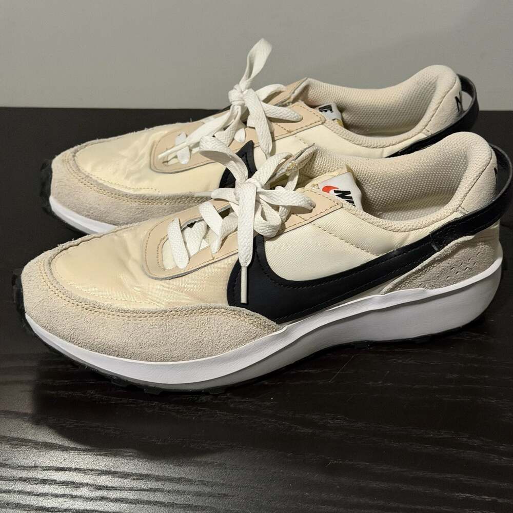 Nike Waffle Debut Sail Black White Sneakers size 9